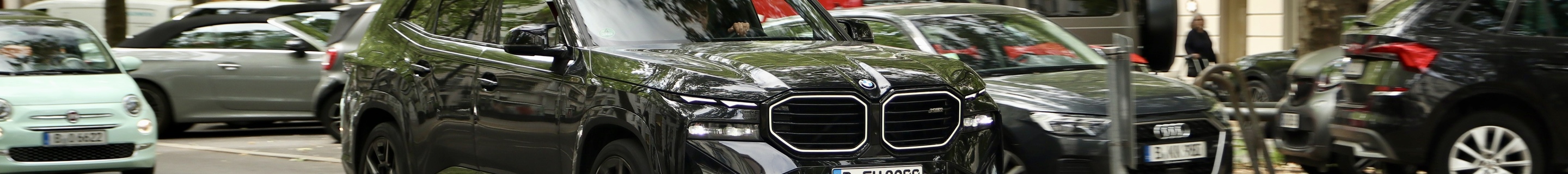 BMW XM G09