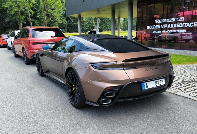 Aston Martin DB12 S