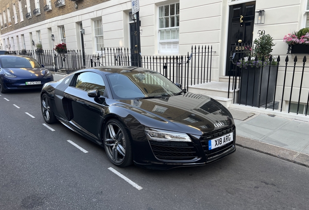 Audi R8 V10 2013