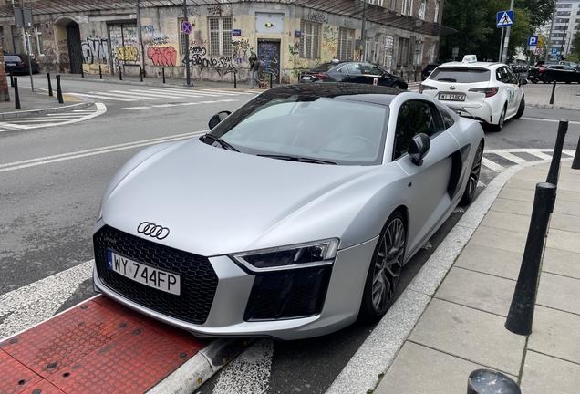 Audi R8 V10 Plus 2015