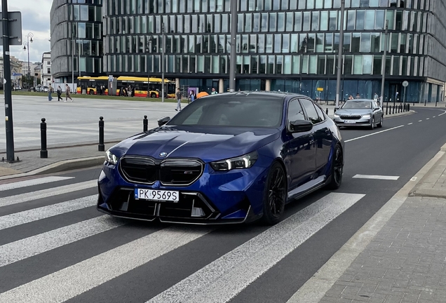 BMW M5 G90