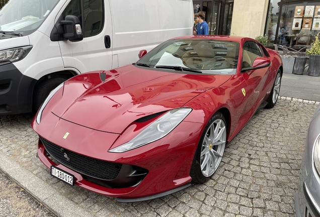 Ferrari 812 Superfast