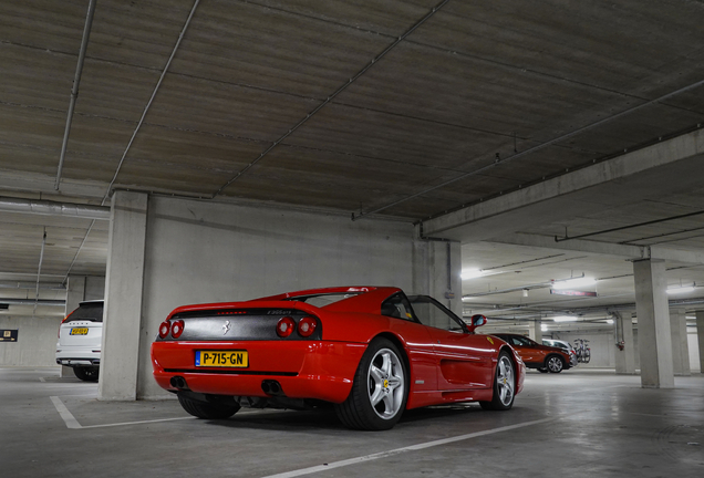 Ferrari F355 GTS
