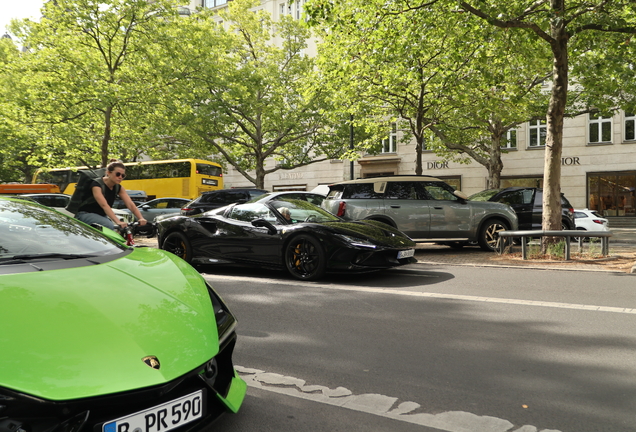 Ferrari F8 Spider