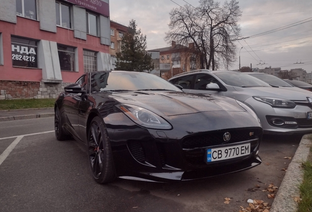 Jaguar F-TYPE S Coupé