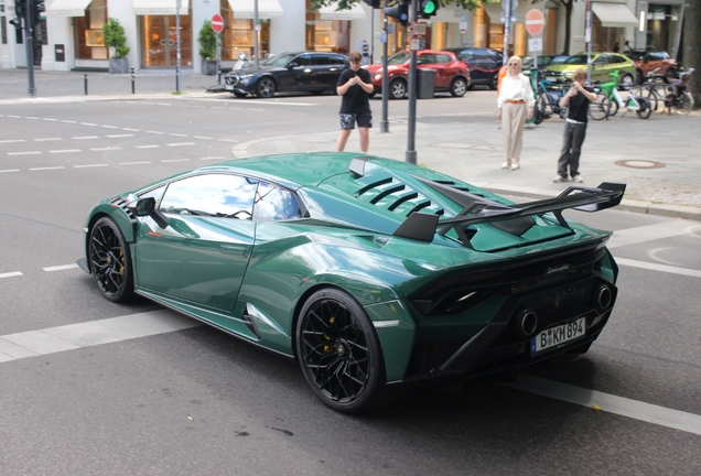Lamborghini Huracán LP640-2 STO