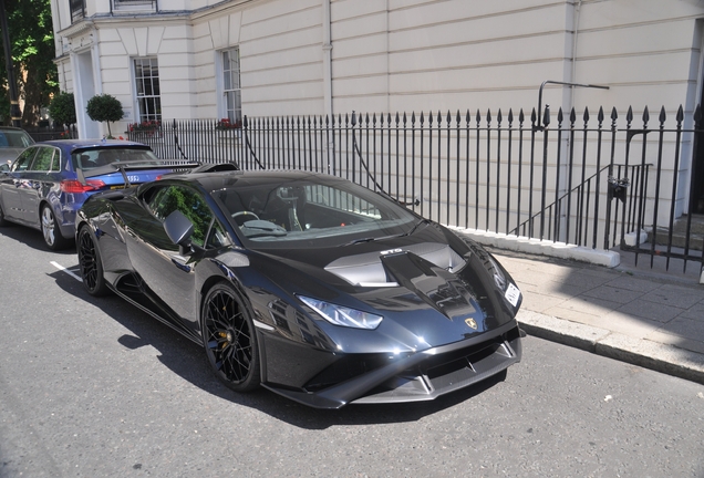 Lamborghini Huracán LP640-2 STO