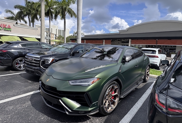 Lamborghini Urus Performante