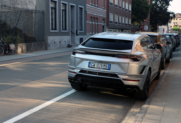 Lamborghini Urus S
