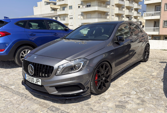Mercedes-Benz A 45 AMG