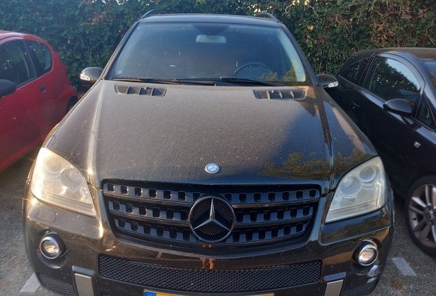 Mercedes-Benz ML 63 AMG W164