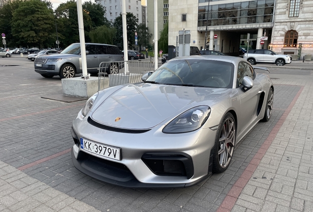 Porsche 718 Cayman GT4