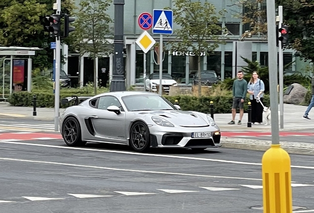 Porsche 718 Cayman GT4 RS