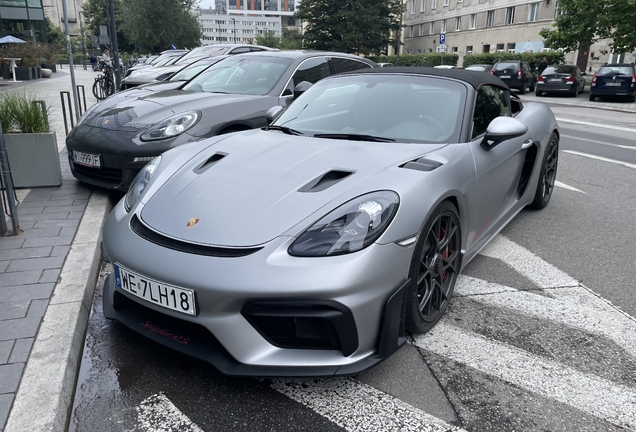 Porsche 718 Spyder RS