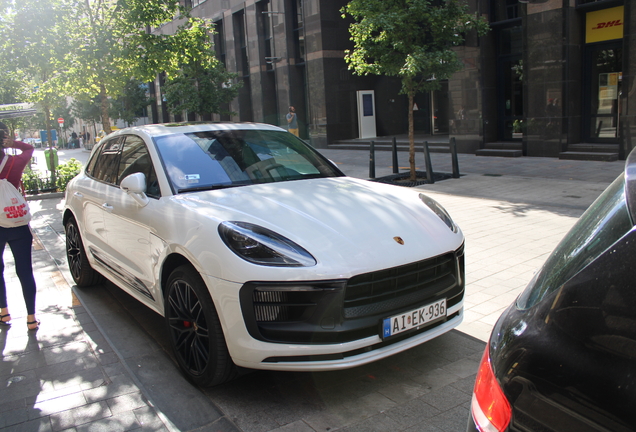 Porsche 95B Macan GTS MkIII