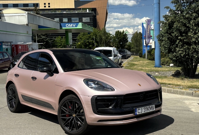Porsche 95B Macan GTS MkIII