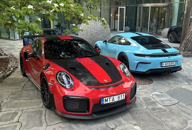 Porsche 991 GT2 RS Weissach Package