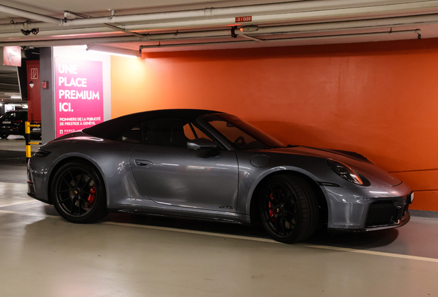 Porsche 992 Carrera 4 GTS Cabriolet MkII