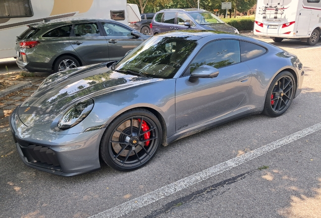 Porsche 992 Carrera 4 GTS MkII