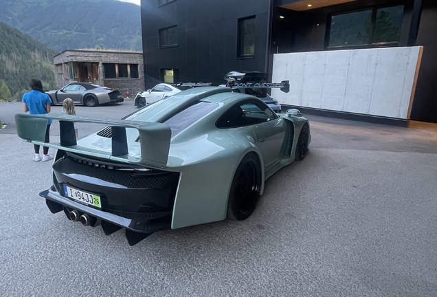 Porsche 992 GT3 MkI Carbonerre Project GT1 Manta