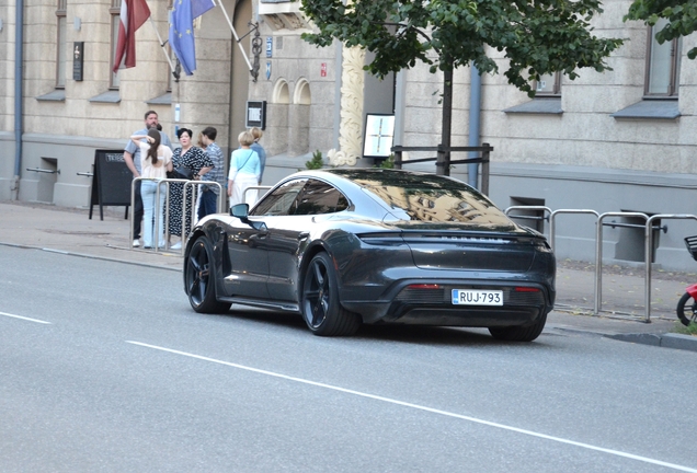 Porsche Taycan Turbo S MkI
