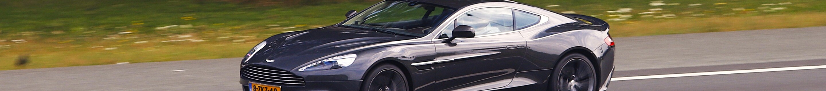 Aston Martin Vanquish 2013