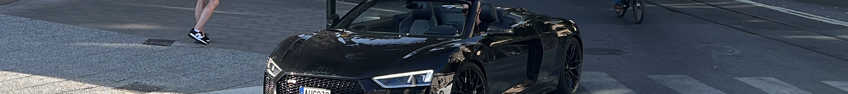 Audi R8 V10 Spyder 2016