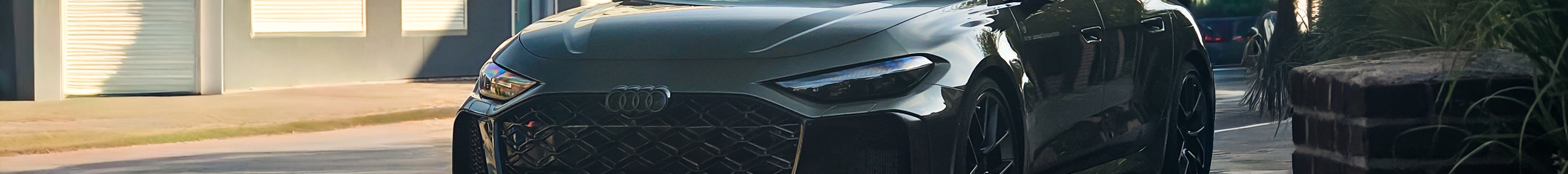 Audi RS5 Avant B10