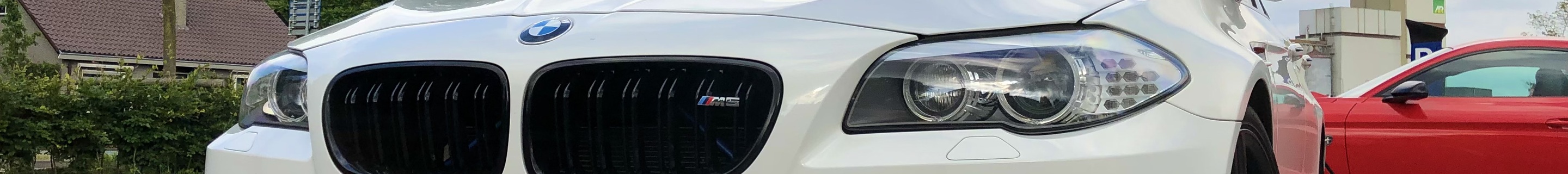 BMW M5 F10 2011
