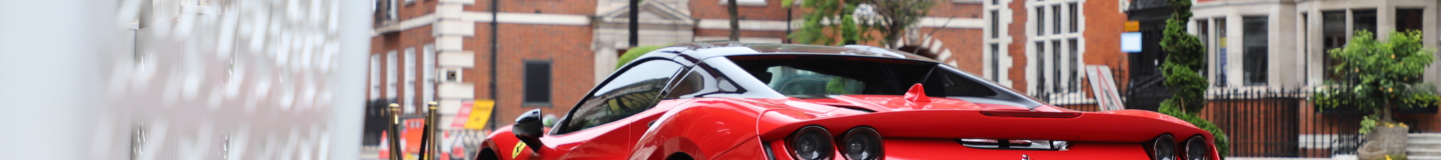 Ferrari F8 Spider