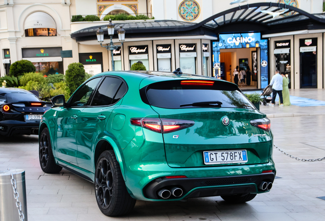 Alfa Romeo Stelvio Quadrifoglio 2023