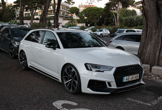 Audi RS4 Avant B9