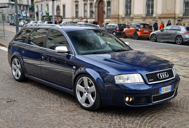 Audi RS6 Avant C5