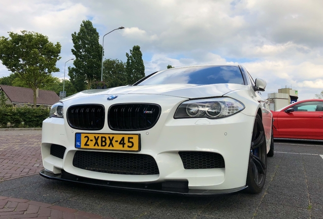 BMW M5 F10 2011