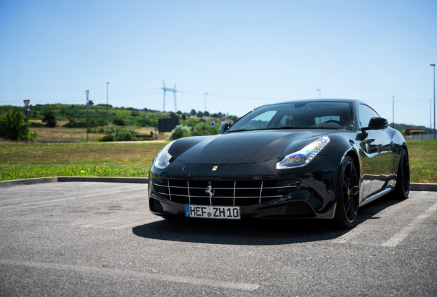 Ferrari FF