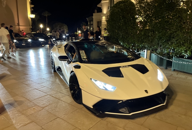 Lamborghini Huracán LP640-2 STO
