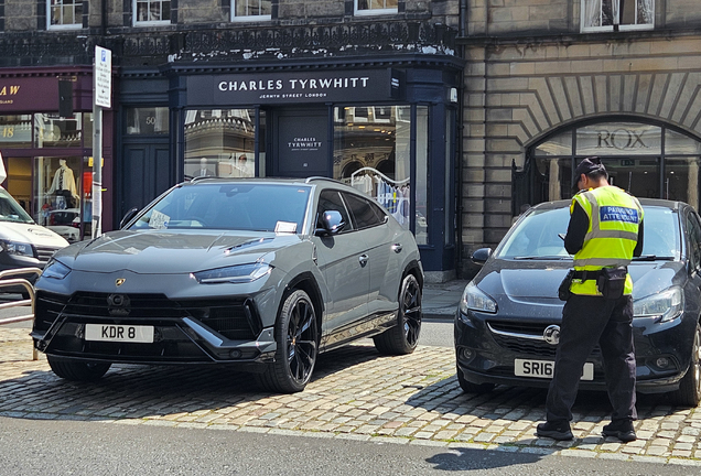Lamborghini Urus S