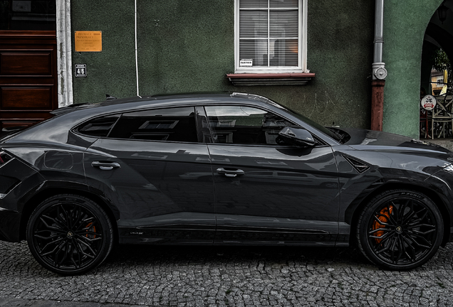 Lamborghini Urus SE