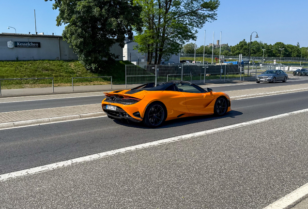 McLaren 750S Spider