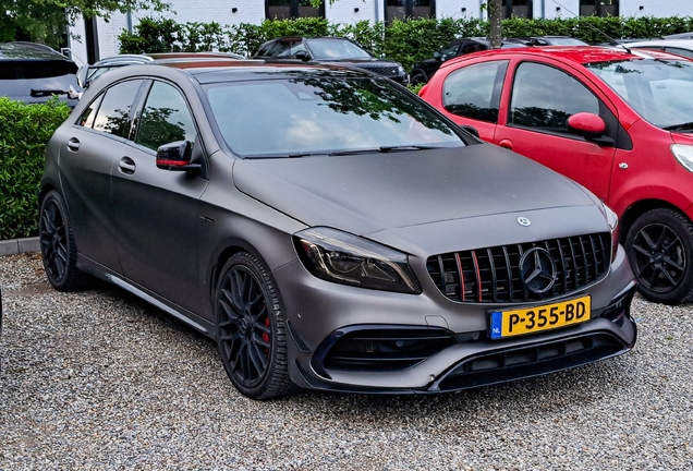Mercedes-AMG A 45 W176 2015