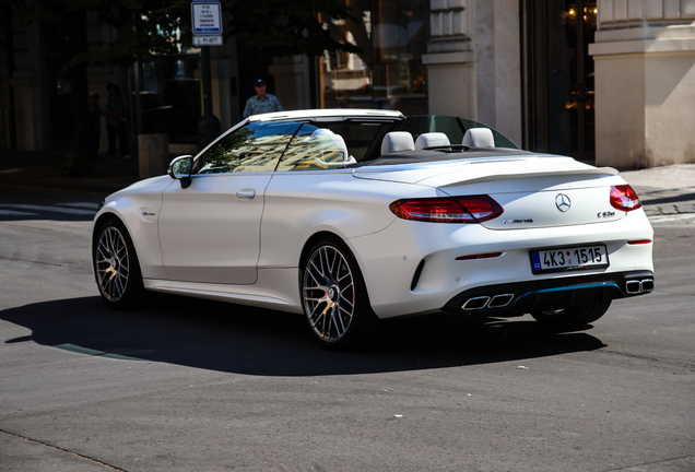 Mercedes-AMG C 63 S Convertible A205 Ocean Blue Edition