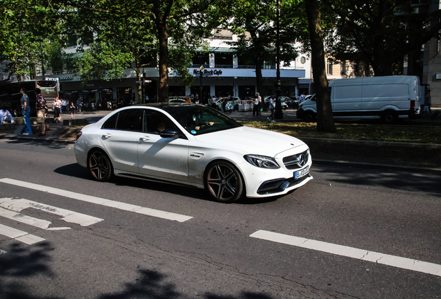 Mercedes-AMG C 63 W205