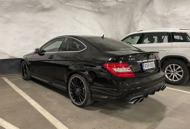 Mercedes-Benz C 63 AMG Coupé