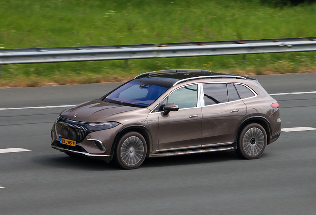 Mercedes-Maybach EQS 680 X296