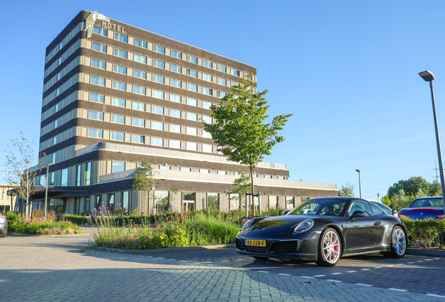 Porsche 991 Carrera 4S MkII