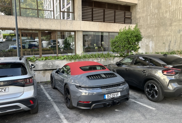 Porsche 992 Carrera 4 GTS Cabriolet MkII