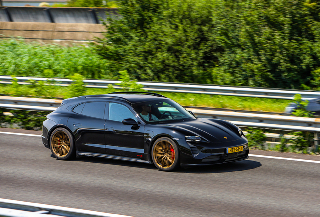 Porsche Taycan GTS Sport Turismo MkI