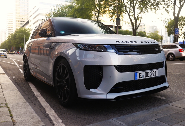 Range Rover Sport SV 2025 Celestial Collection