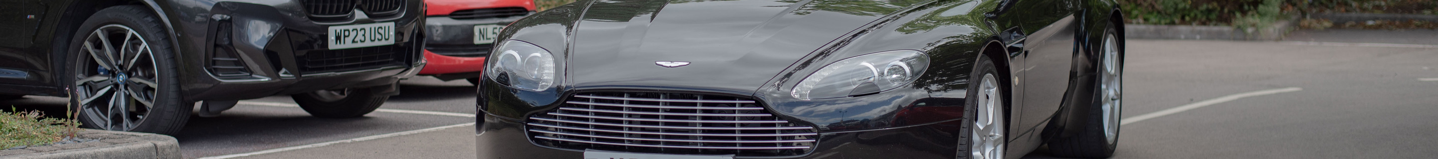 Aston Martin V8 Vantage