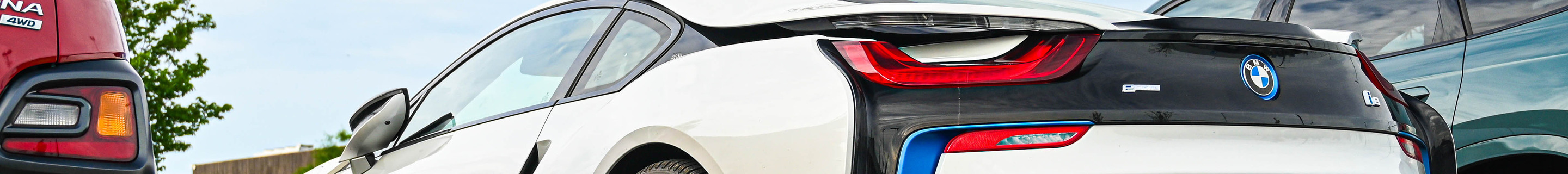 BMW i8